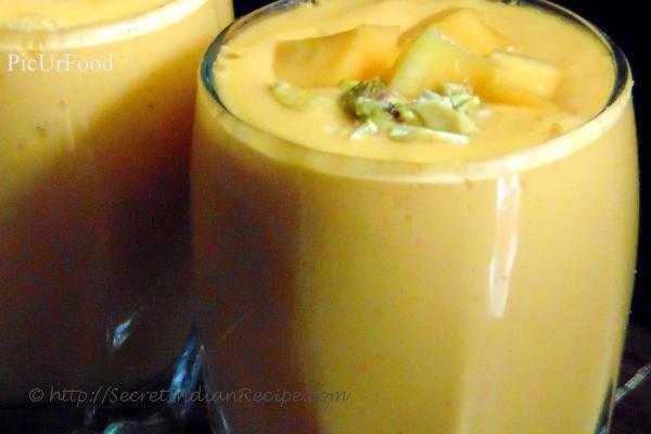 photo of mango lassi