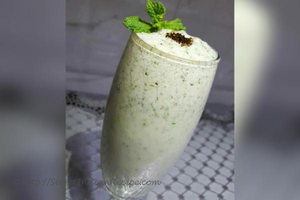 photo of mint lassi (pudina chaas)