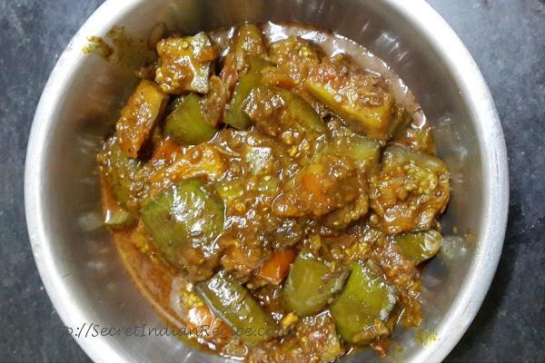 photo of baingan tamatar sabji (brinjal tomato curry)