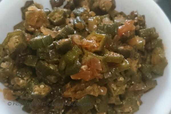 Bhindi with onions