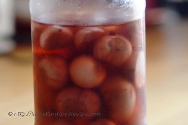 Picture of: Sirke Walle Pyaz (Indian Pickled Onions/ Shallots)