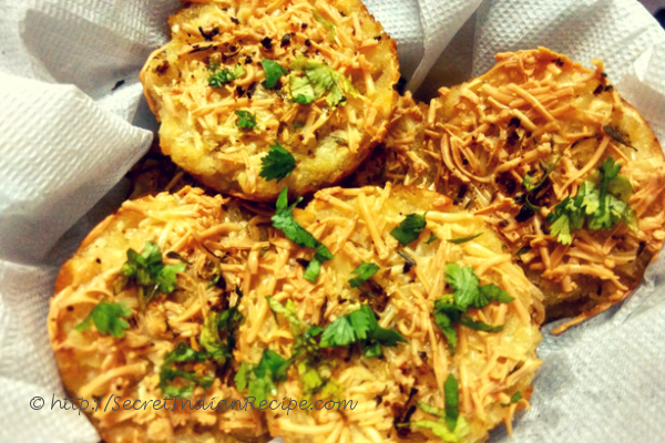 photo of garlic bread cups