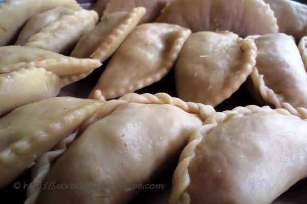 photo of Gujiya