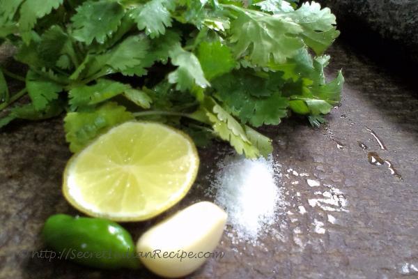 photo of dhaniya ki chutney (green coriander chutney)
