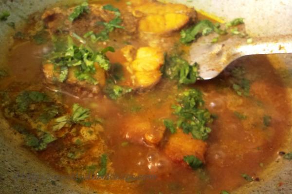 photo of bihari fish curry