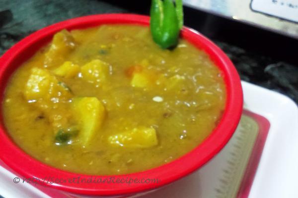 photo of masoor dal ki sabzi (split red lentil curry)