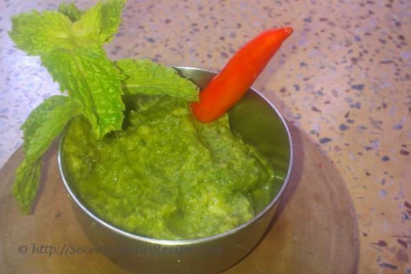 Aam aur pudina ki chutney