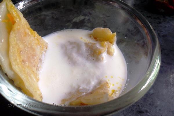 photo of gajorer pattisappte (carrot pancake)