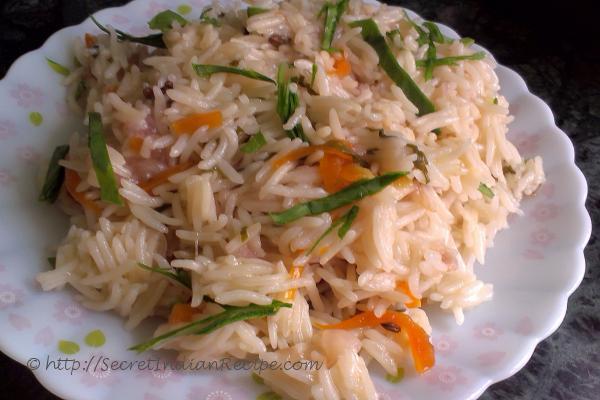 photo of palak, gajar aur shimla ka pulao(spinach, carrot and capsicum rice)