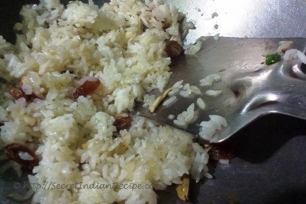 photo of zarda pulao with leftover rice (sweet rice dessert)