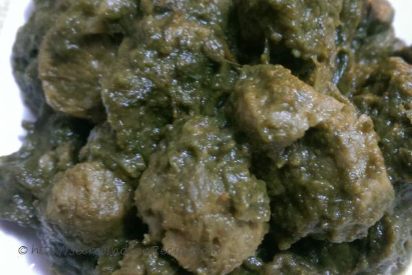 photo of palak soya bean curry