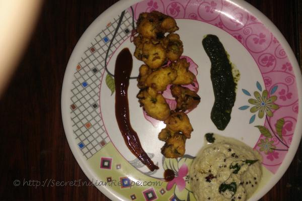 photo of moong dal ke pakode