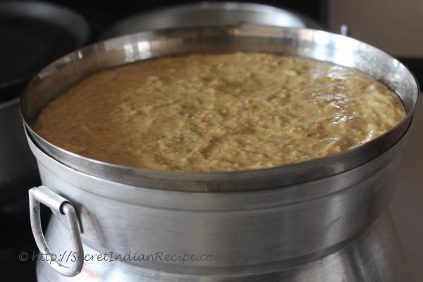 photo of chakka kinnathappam (steamed rice cake with jackfruit pulp)