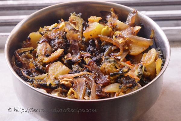 Photo of Karela aur aloo ki sabzi ( Bitter gourd and potato fry North Indian style)