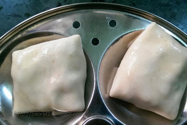 photo of steamed malai momos (steam savoury cream momos)