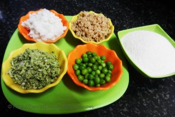photo of khara manda (semolina dumplings with soya stuffing)