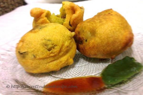 Picture of Aloo Bonda (Potato croquettes)