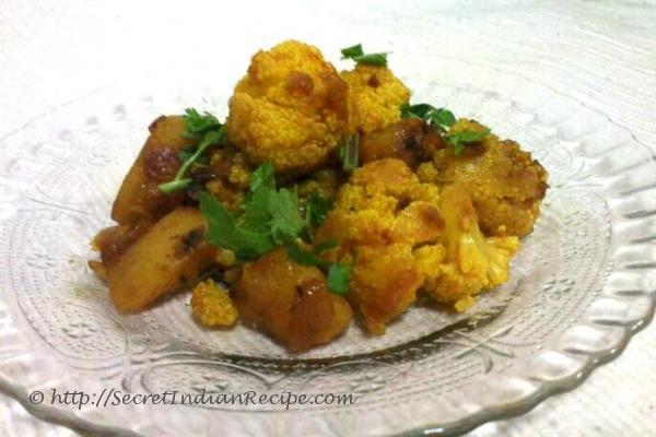 Picture of: Aloo Gobi Masala (Aloo Gobhi)