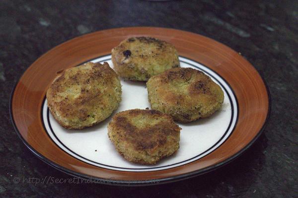 photo of broccoli tikki