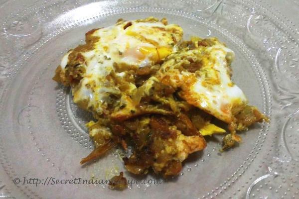 Picture Of: Tangy and Spicy Egg Curry