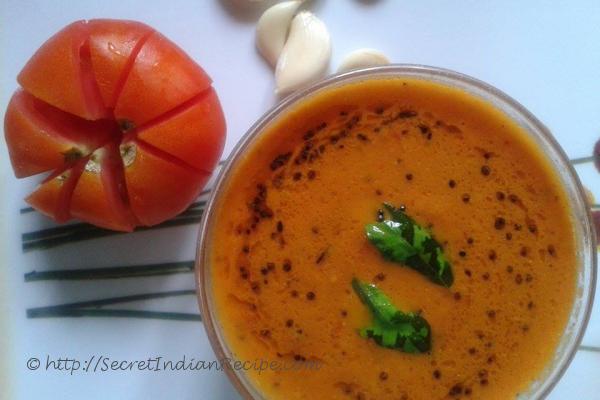 Roasted Garlic Tomato Chutney