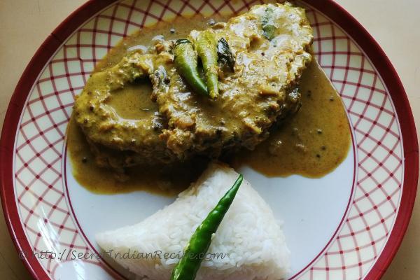 photo of aamra fish curry