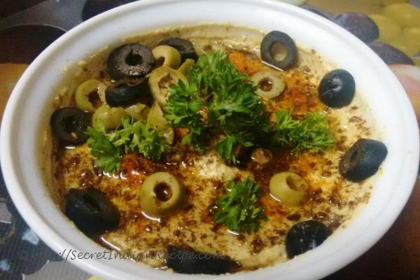 photo of hummus spread