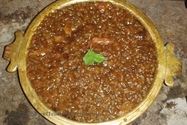 Kootu payasam (Rice pudding with jaggery)