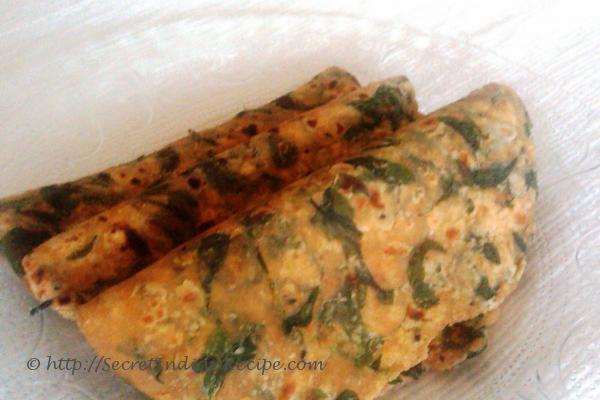 Picture of: Methi ke Parathe (Flat bread with Fenugrek leaves)