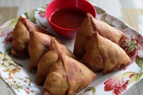 photo of samosas