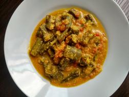 photo of sarso bhindi / shorshe bhindi (mustard bhindi curry)